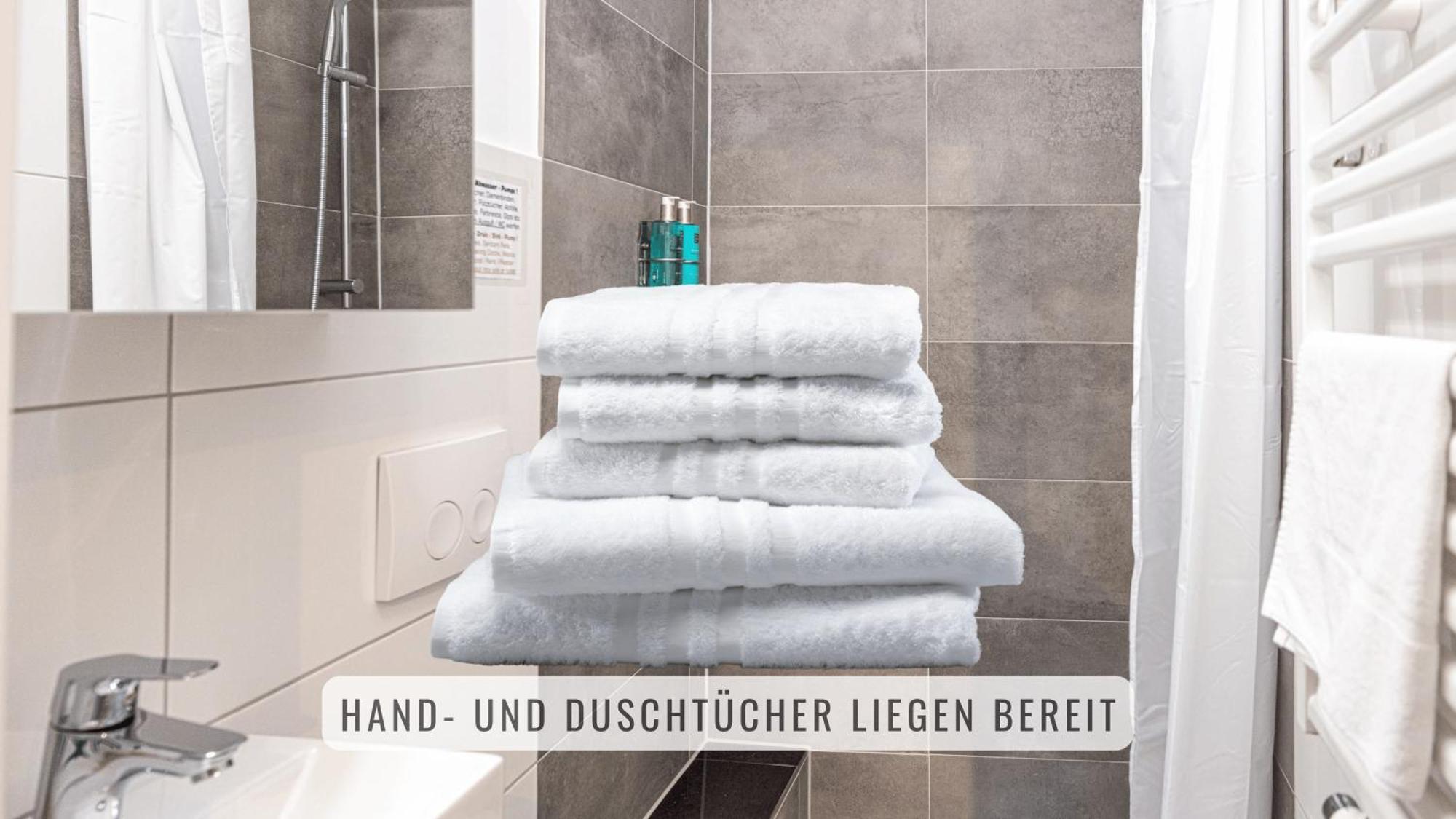 Have-A-Nice-Stay - Souterrain, Kino An Der Natur, U-Bahn Nach Hamburg 400M - Baecker & Restaurants 500M - Lidl 800M - Zentrum 1,5Km Ahrensburg Dış mekan fotoğraf